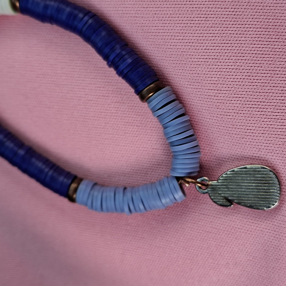 Avocado Charm Beaded Bracelet in Blue, White & Lime - Picture 3 of 5